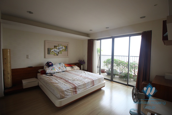 Three bedrooms apartment for rent in Sky city-Dong Da-Ha Noi